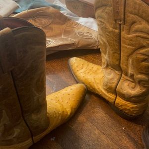 Rancho cowboy boots